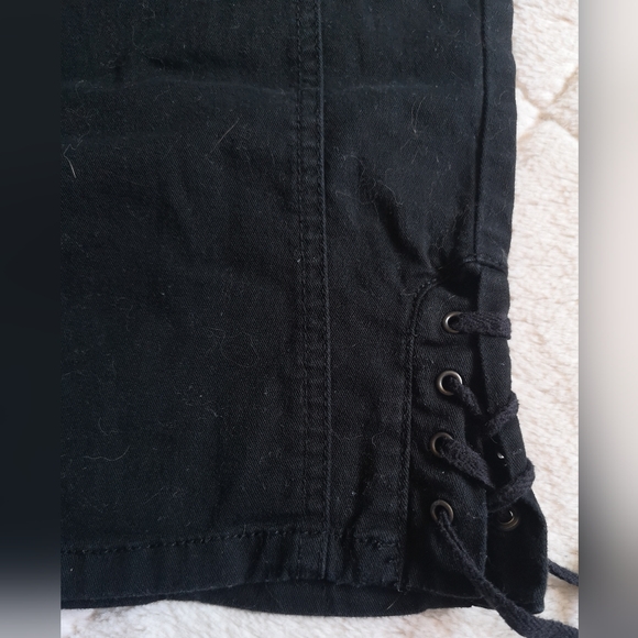 Style&Co Capri pants. Size 8. - Picture 2 of 10